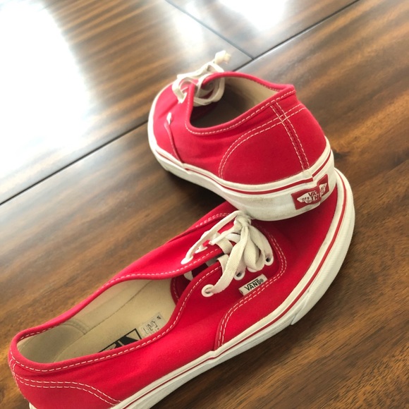 Vans - Picture 2 of 2
